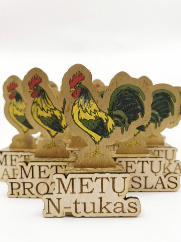 Medinės statulėlės – apdovanojimai